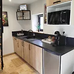 La Petite Maison *